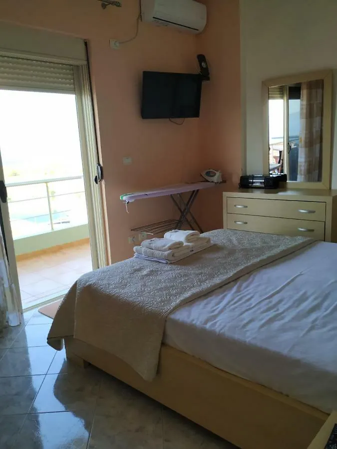 Cozy Sea Apartment Saranda